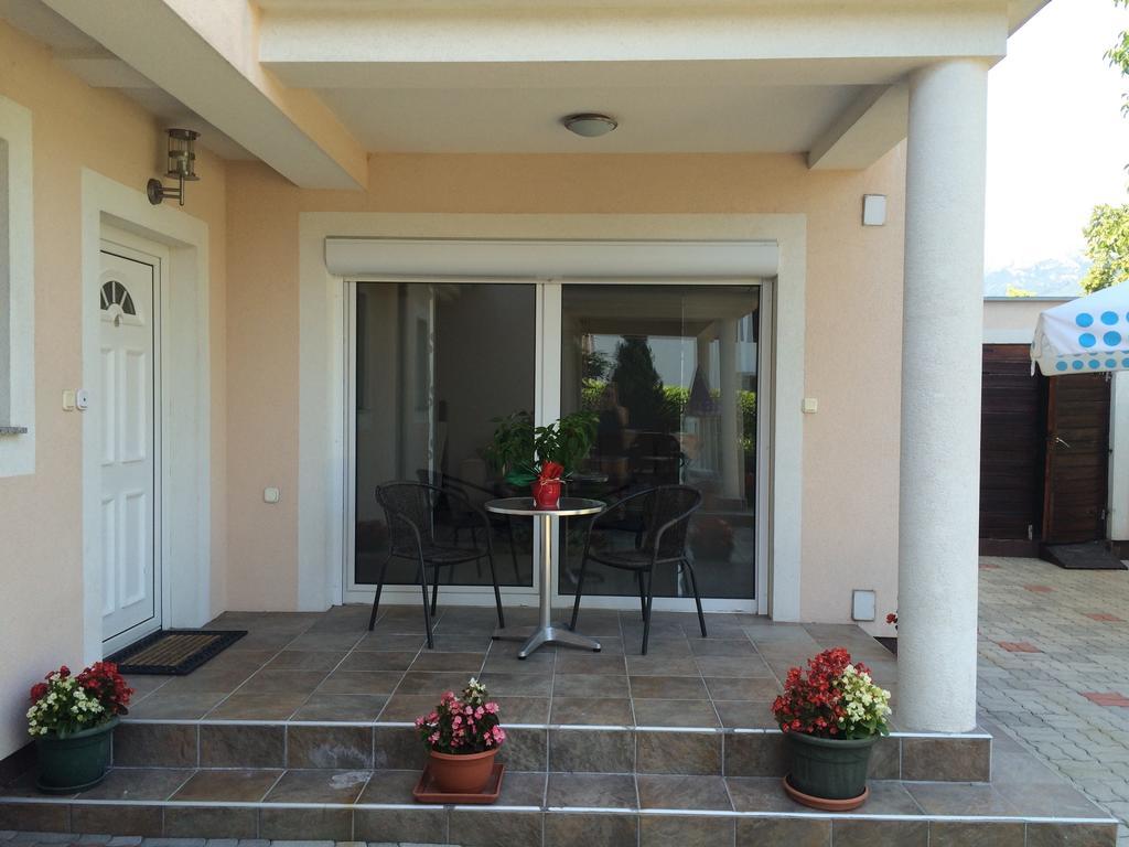 Apartment Casa Eni Drazice 外观 照片