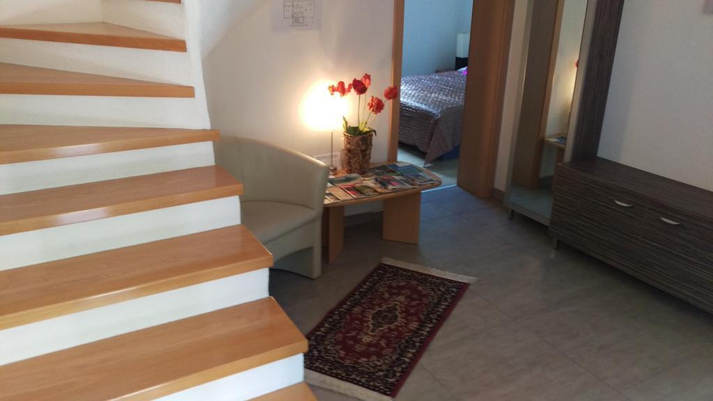 Apartment Casa Eni Drazice 外观 照片